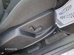 Ford S-Max 2.0 TDCi DPF Titanium - 29