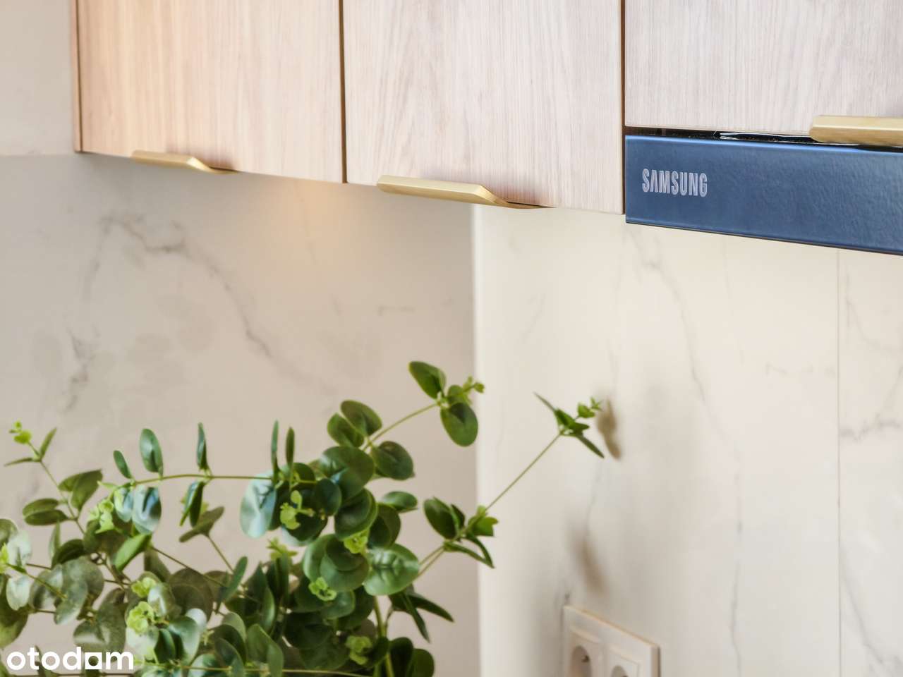 Jasne 4 pokoje blisko centrum - gotowe pod klucz!-6