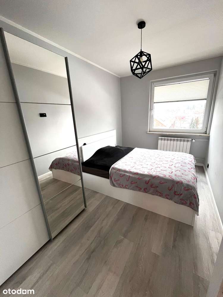 Przestronne 3 pokoje z dużym balkonem – Twoja oaza na 4 piętrze!-7