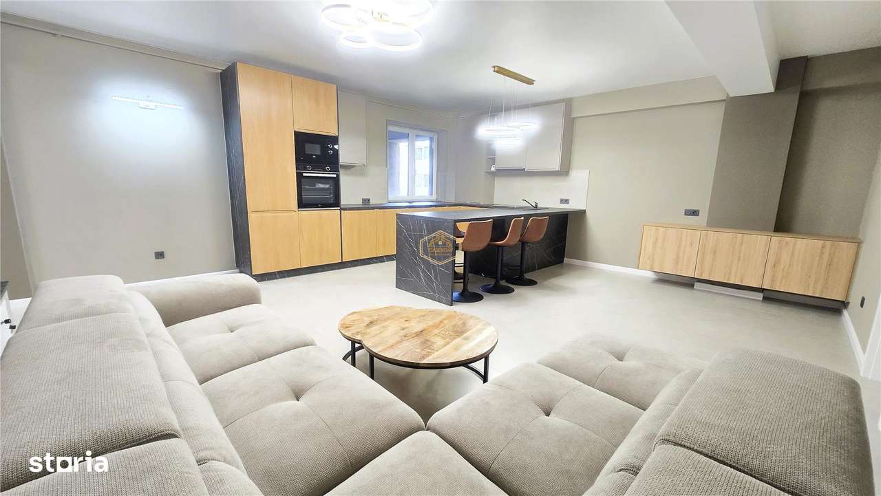 Prima Inchiriere | Apartament spatios cu 3 camere | Centru Nou - Imagine principală: 1/12