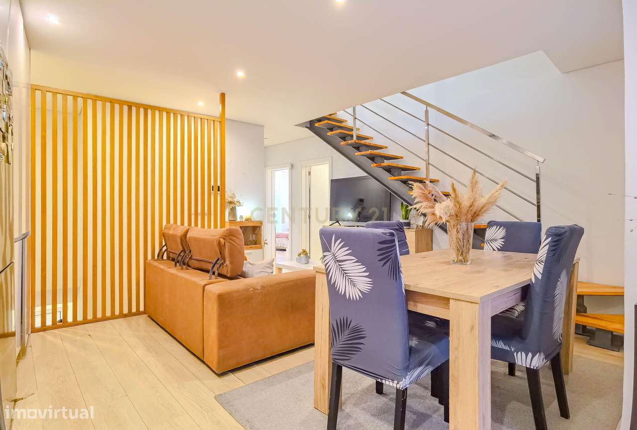 Andar Moradia T3 com aproveitamento de Sótão em Rio Tinto, remodelado - Grande imagem: 5/27