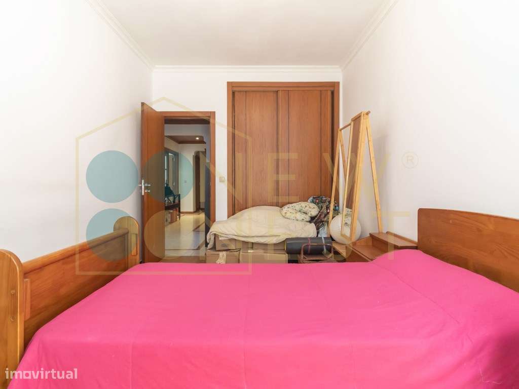 Apartamento T4 com 150m2 junto à Estrada das Machadas | Setúbal-18