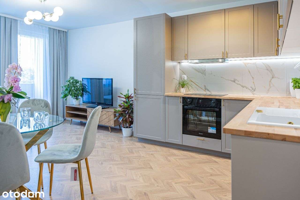 Piękne Mieszkanie Po Generalnym Remoncie, Widok na Morze ! - Pełny obrazek: 4/20