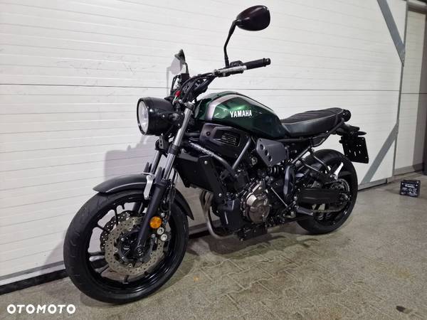 Yamaha XSR - 9