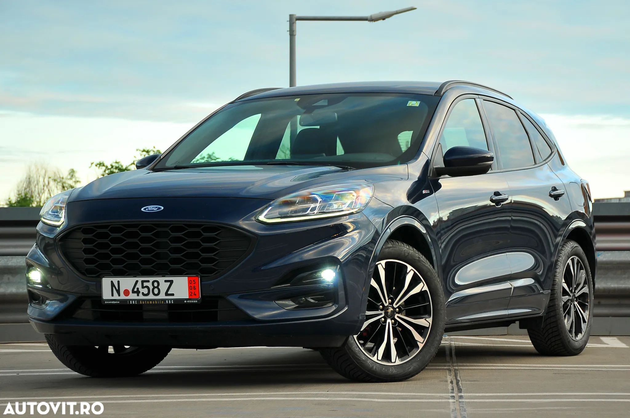 Ford Kuga 2.0 EcoBlue 4x4 Aut. ST-LINE - 1