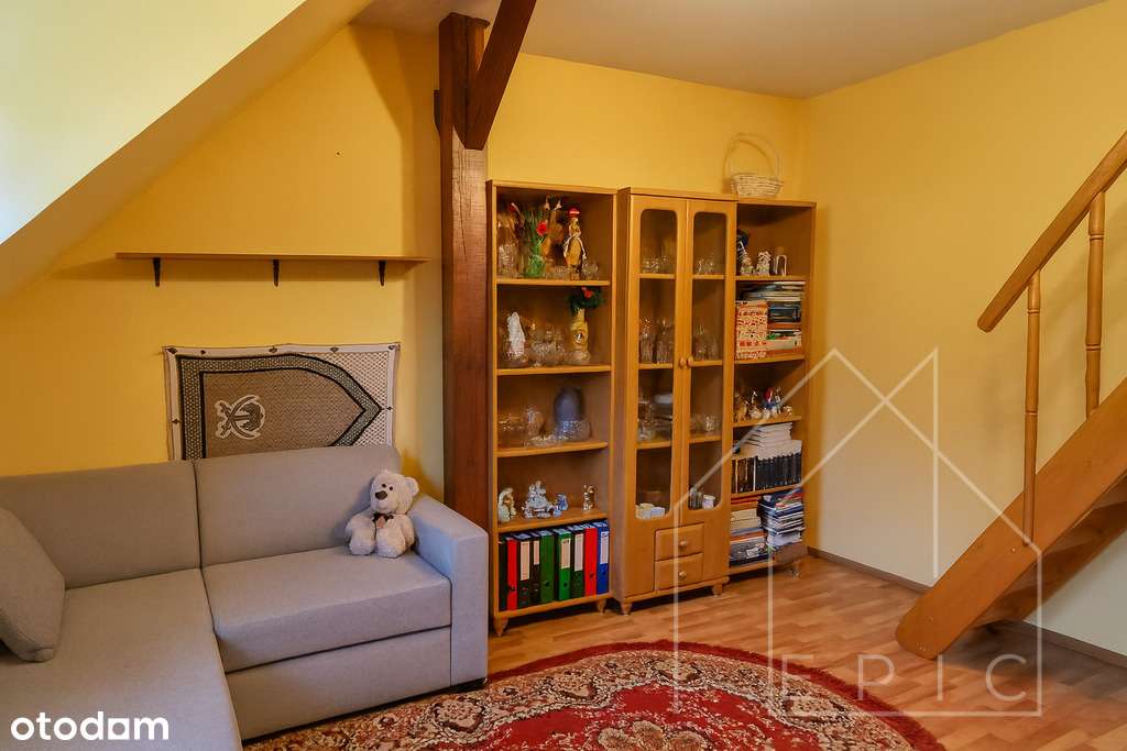 Dwupoziomowe mieszkanie z widokiem na park-3