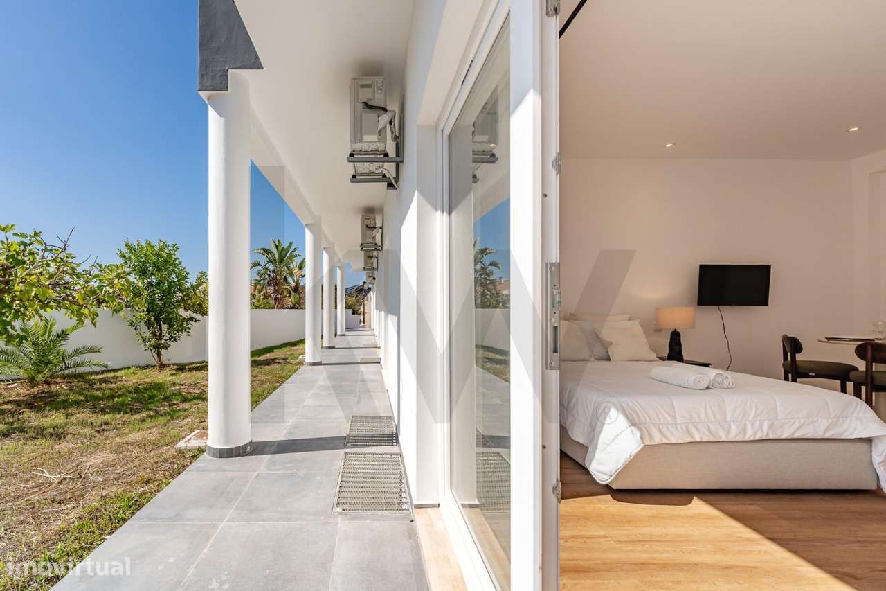 Prédio Residencial 17 Unidades – Totalmente Remodelado | Leiria-11