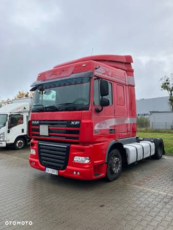 DAF XF105 LOW DECK MEGA - 1