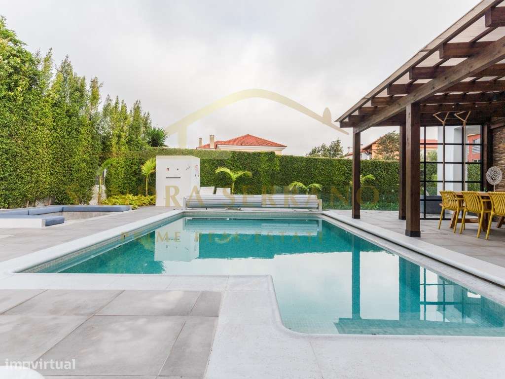 Moradia de arquitetura contemporânea com 5 Suítes-18