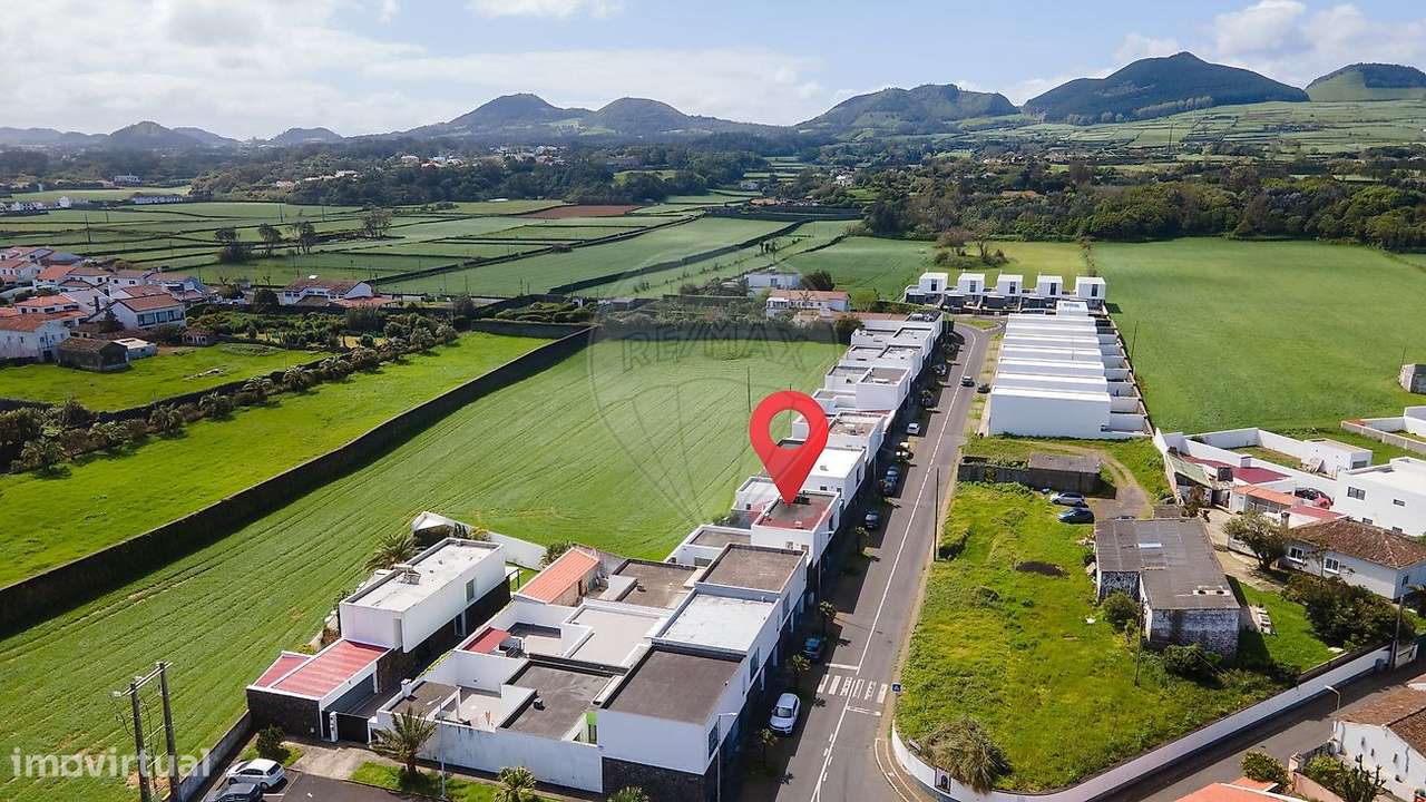 Moradia T4 para venda - Grande imagem: 4/13