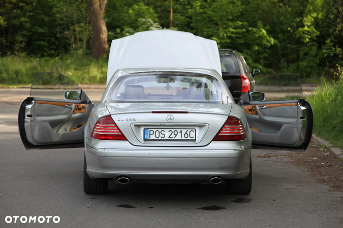 Mercedes-Benz CL 500 - 17