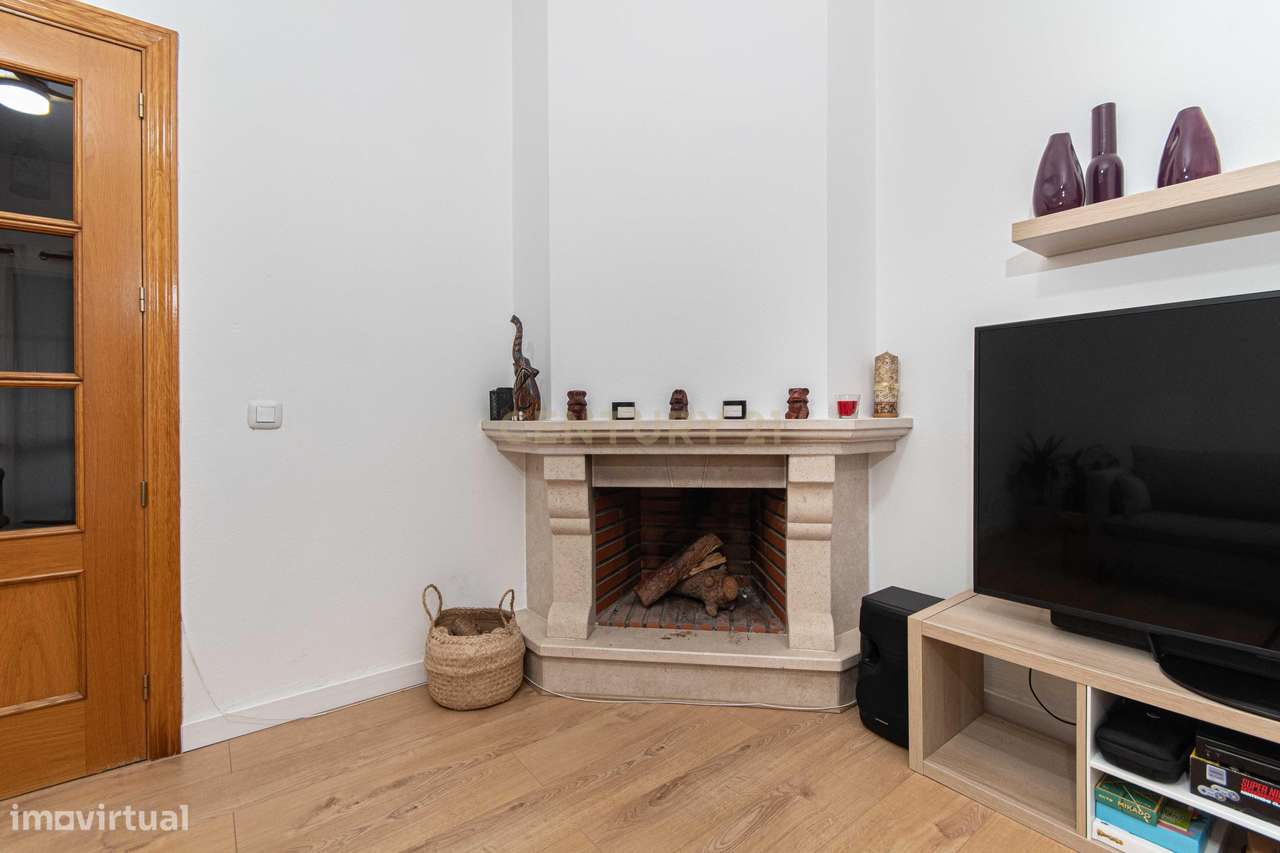 Apartamento Renovado em Samora Correia, Benavente-5