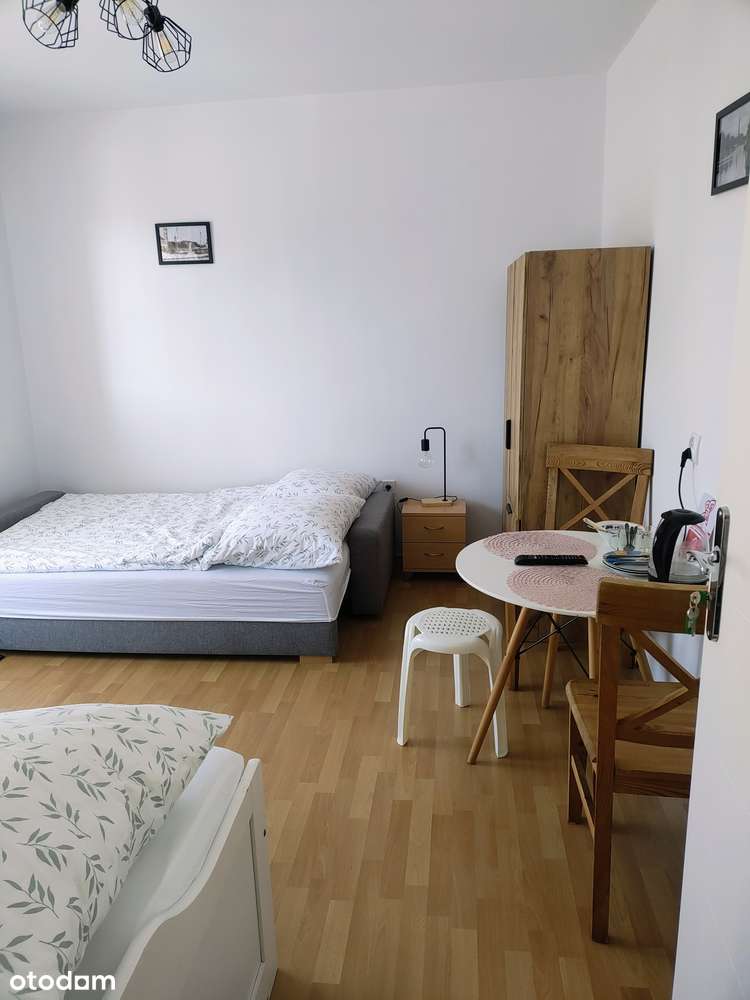 Atrakcyjny dom bliźniak przy parku!-6