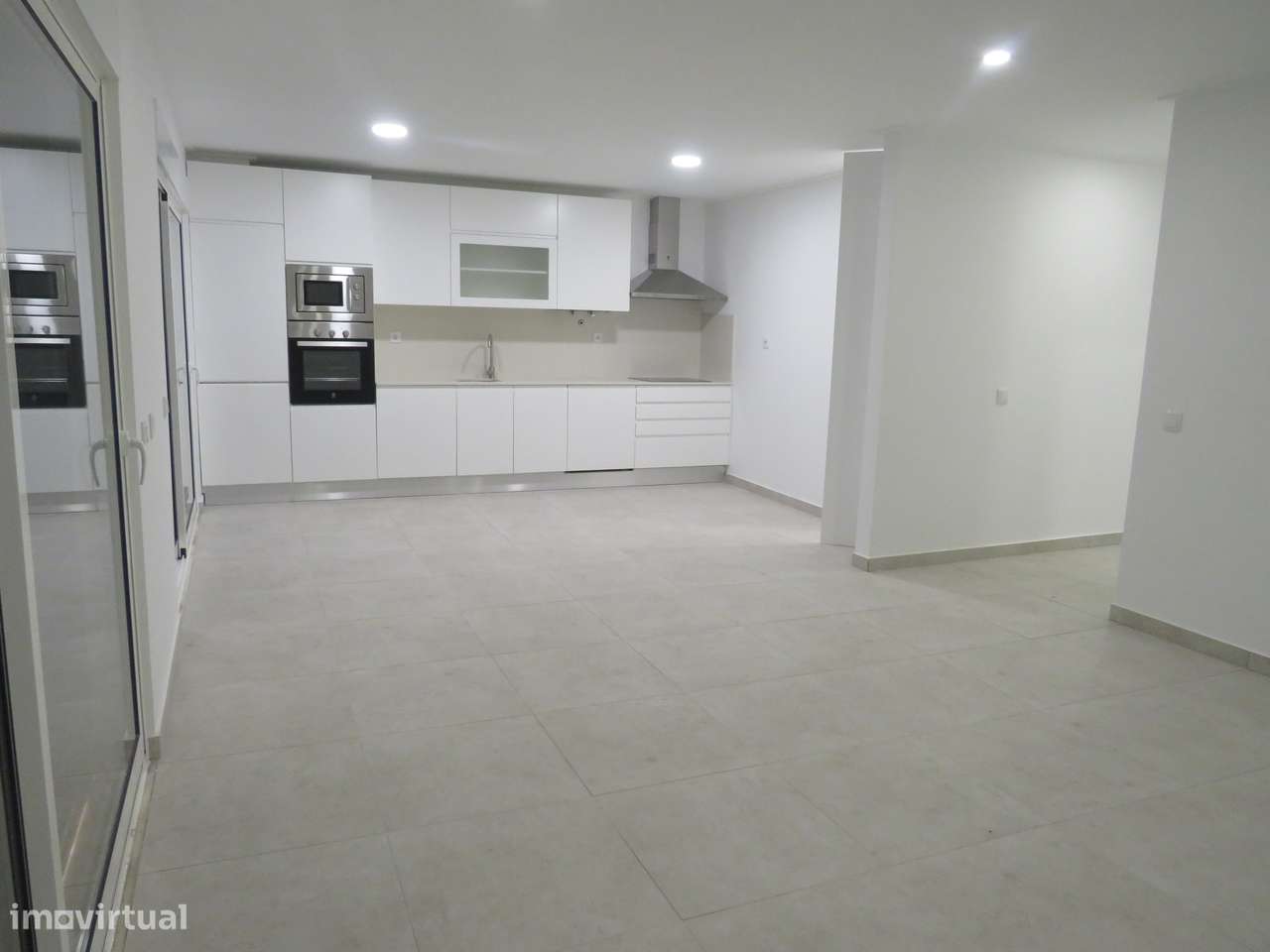 Nova construção,em Alhos Vedros Alta qualidade-1