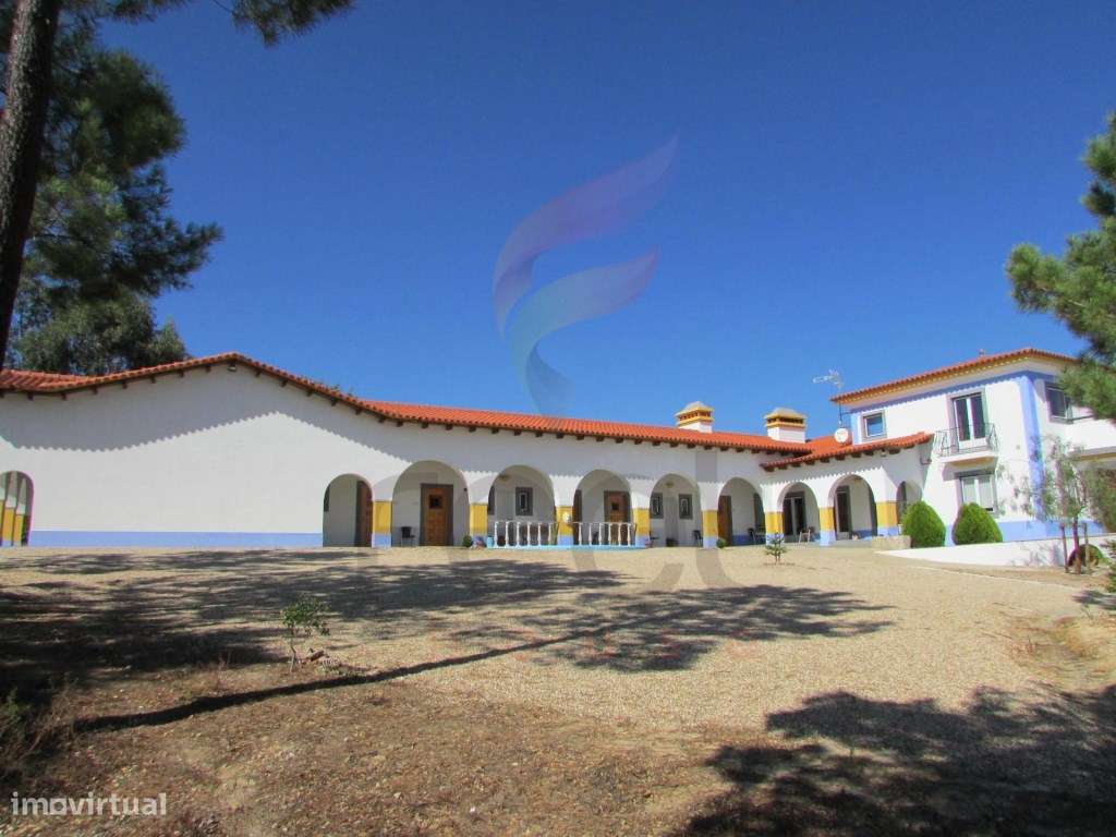 Herdade em Almeirim - Grande imagem: 2/54