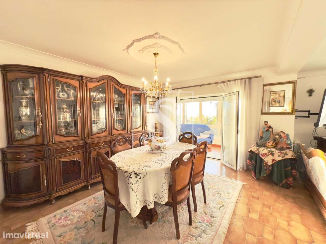 Moradia T7 com escritório-17