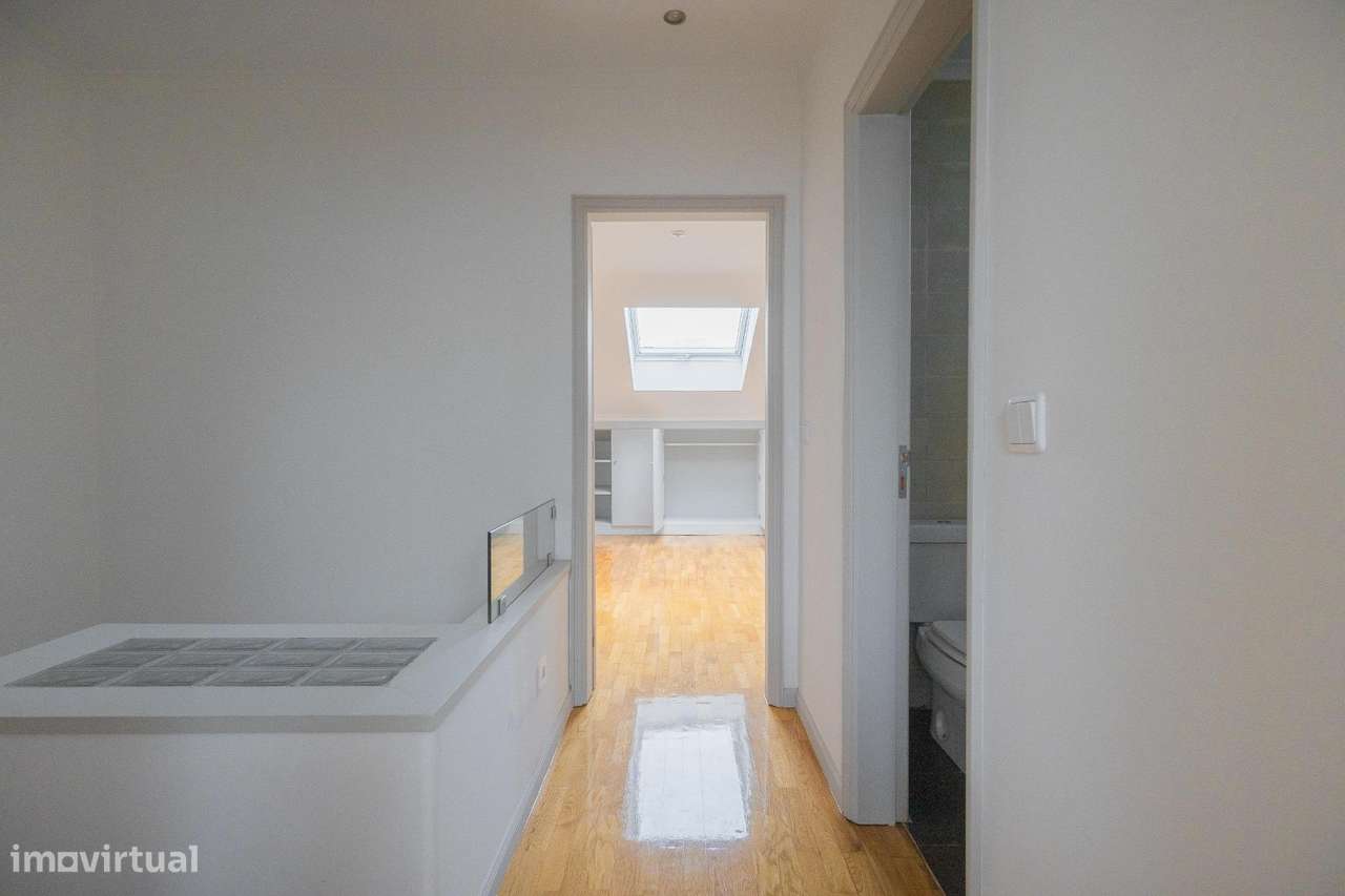 Apartamento T3 duplex- Centro de Matosinhos-15