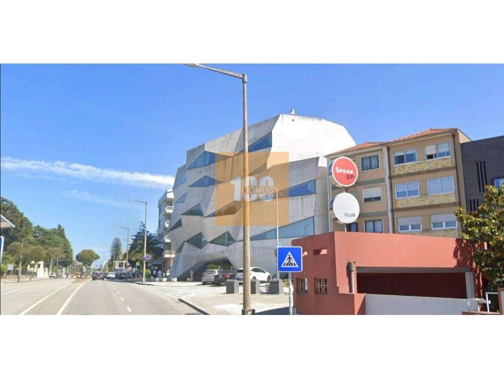 T3 com jardim e box - Paulo Dias Novais-21