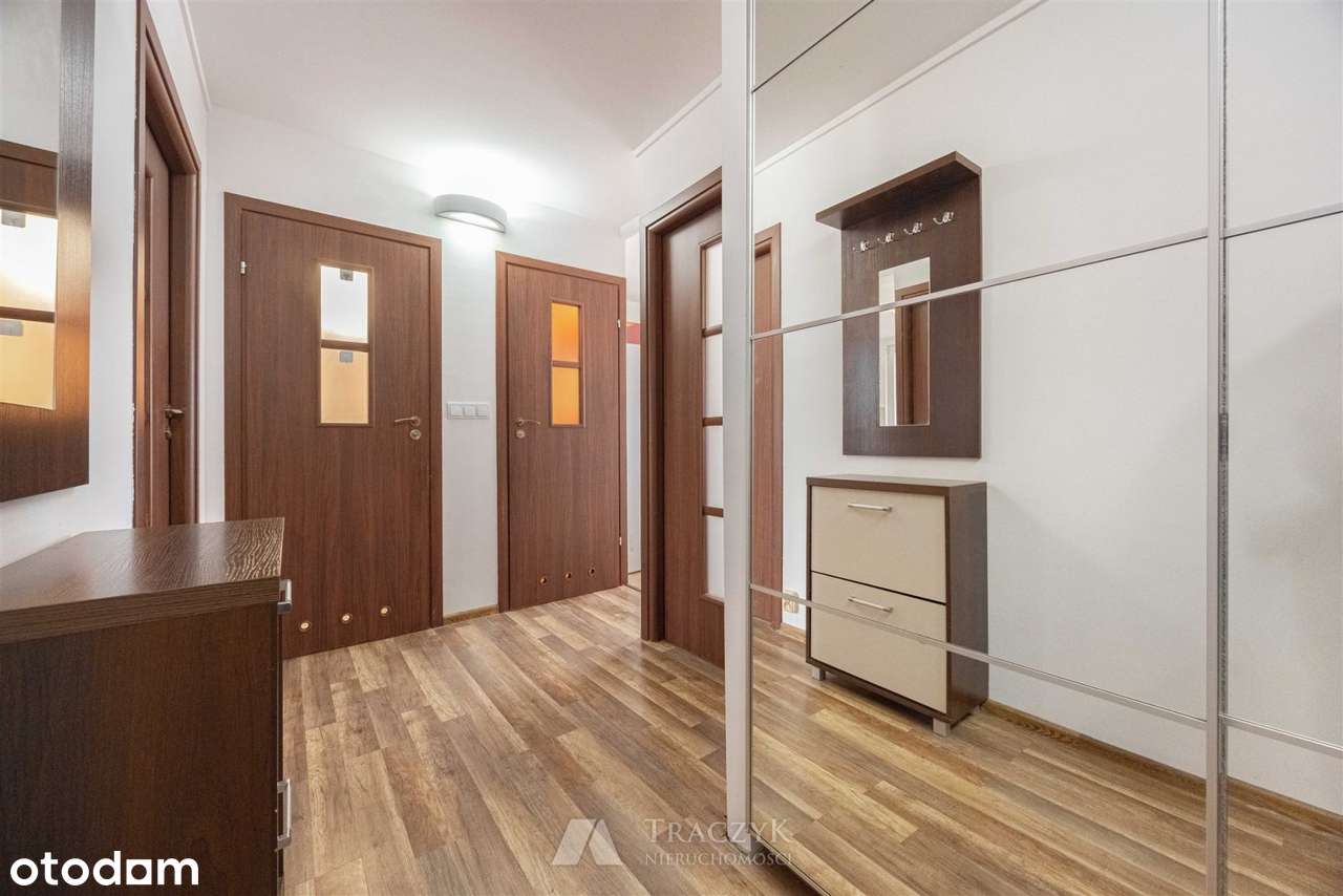 Rozkład, dwustronne, winda, piwnica, blisko-13