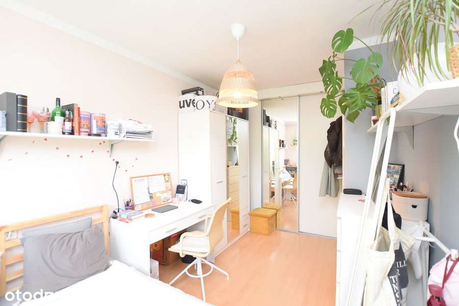 NA SPRZEDAŻ  2- POKOJOWE MIESZKANIE OSOBNA KUCHNIA-4