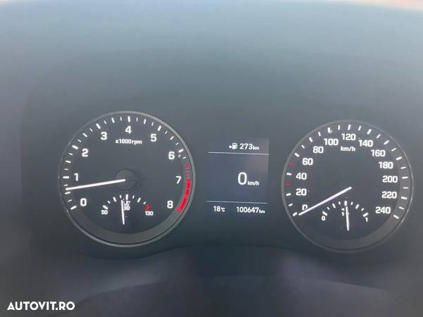 Hyundai Tucson 1.6 GDI 2WD 6MT Style - 10