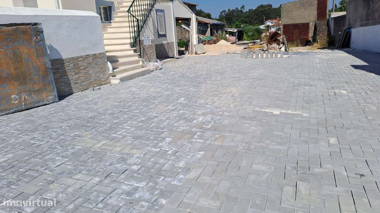 Moradia Bi-Familiar em Vila Verde-5