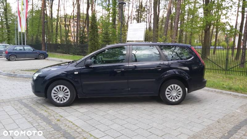 Ford Focus 1.6 Trend - 2