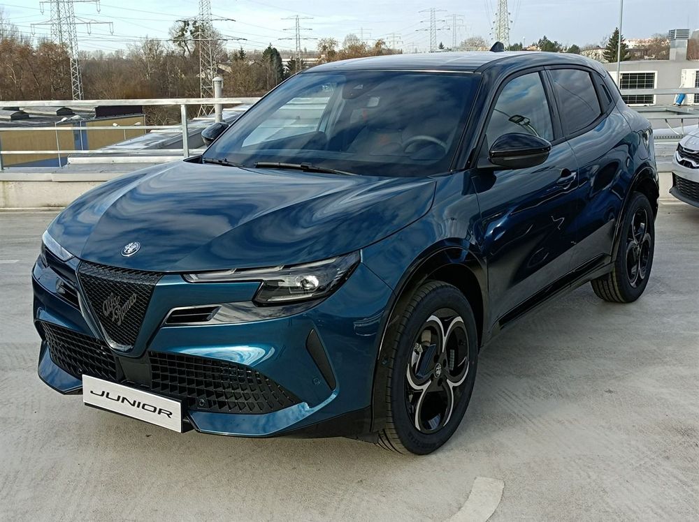 Alfa Romeo Junior 2026