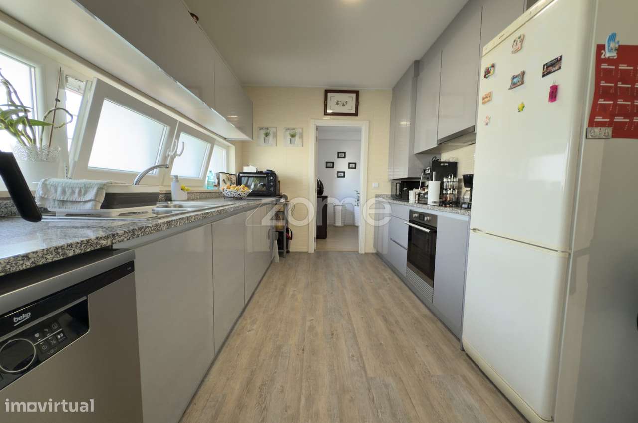 Apartamento T3 com Garagem e Varanda – Carapinheira, Montemor-o-Vel... - Grande imagem: 5/33