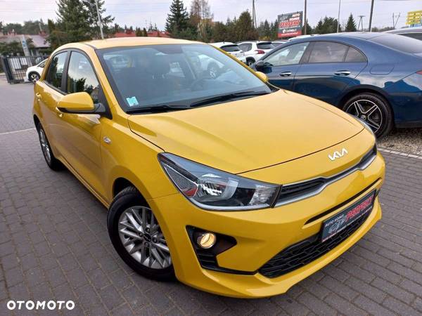 Kia Rio - 4