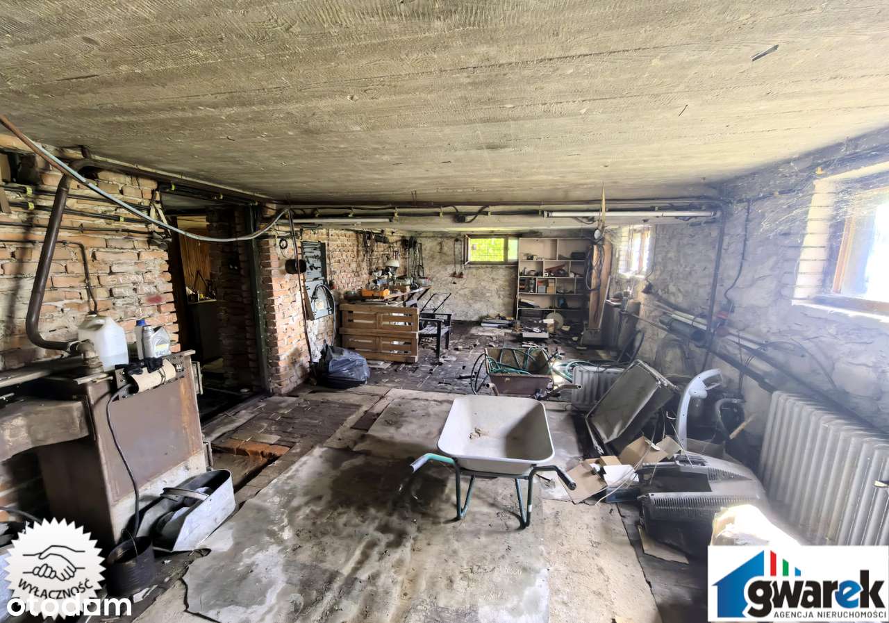 Uzbrojona Działka Budowlana z  garażem i domkiem letniskowym Trzyciąż-5