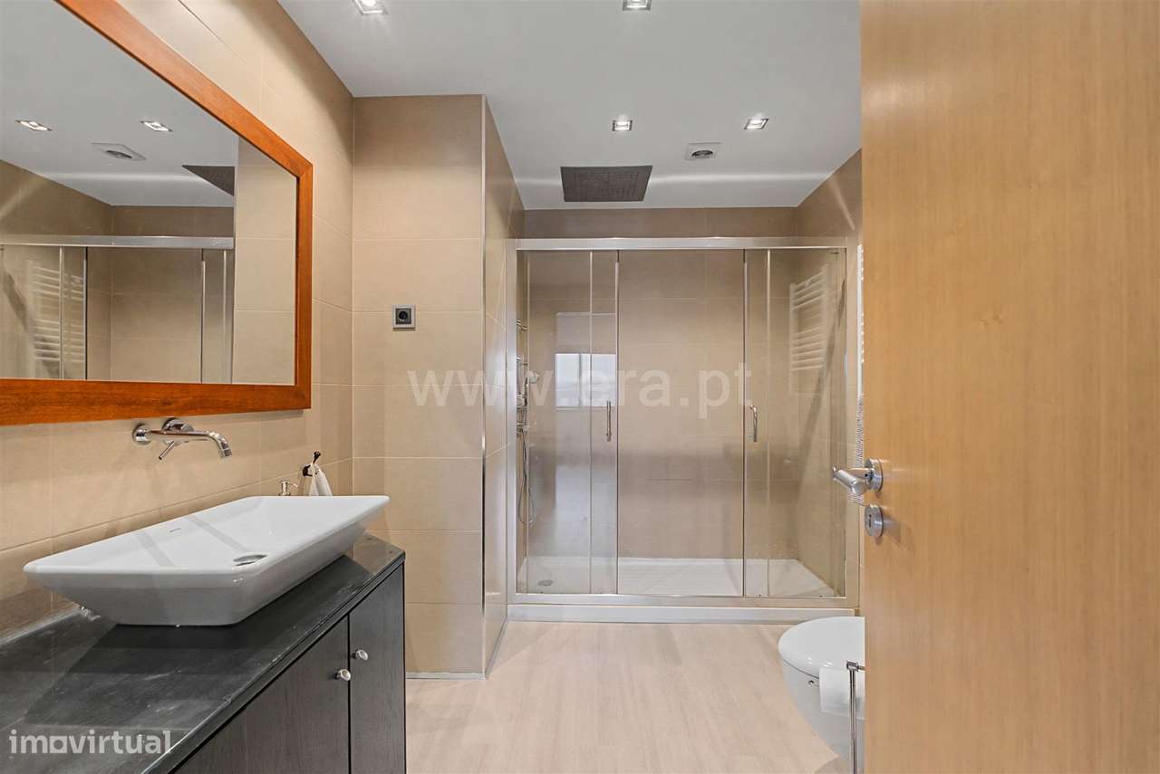 Apartamento T4 Duplex em Paredes-8