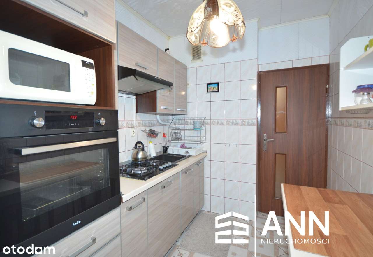 Przestronne mieszkanie z balkonem w Zabrzu-5