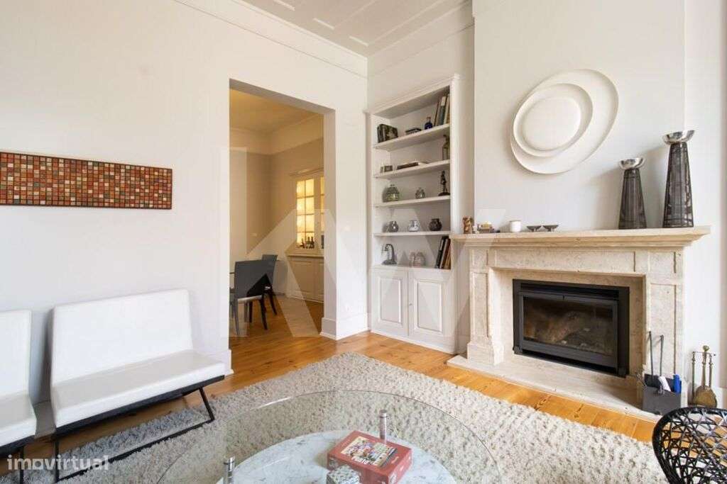 Apartamento T3+1 com pé direito de 3.3m  em Edificio Historico no cora - Grande imagem: 3/26