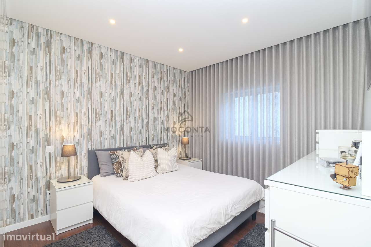 T3 c/Terraço de 175m2 em Sobrado- Valongo-16
