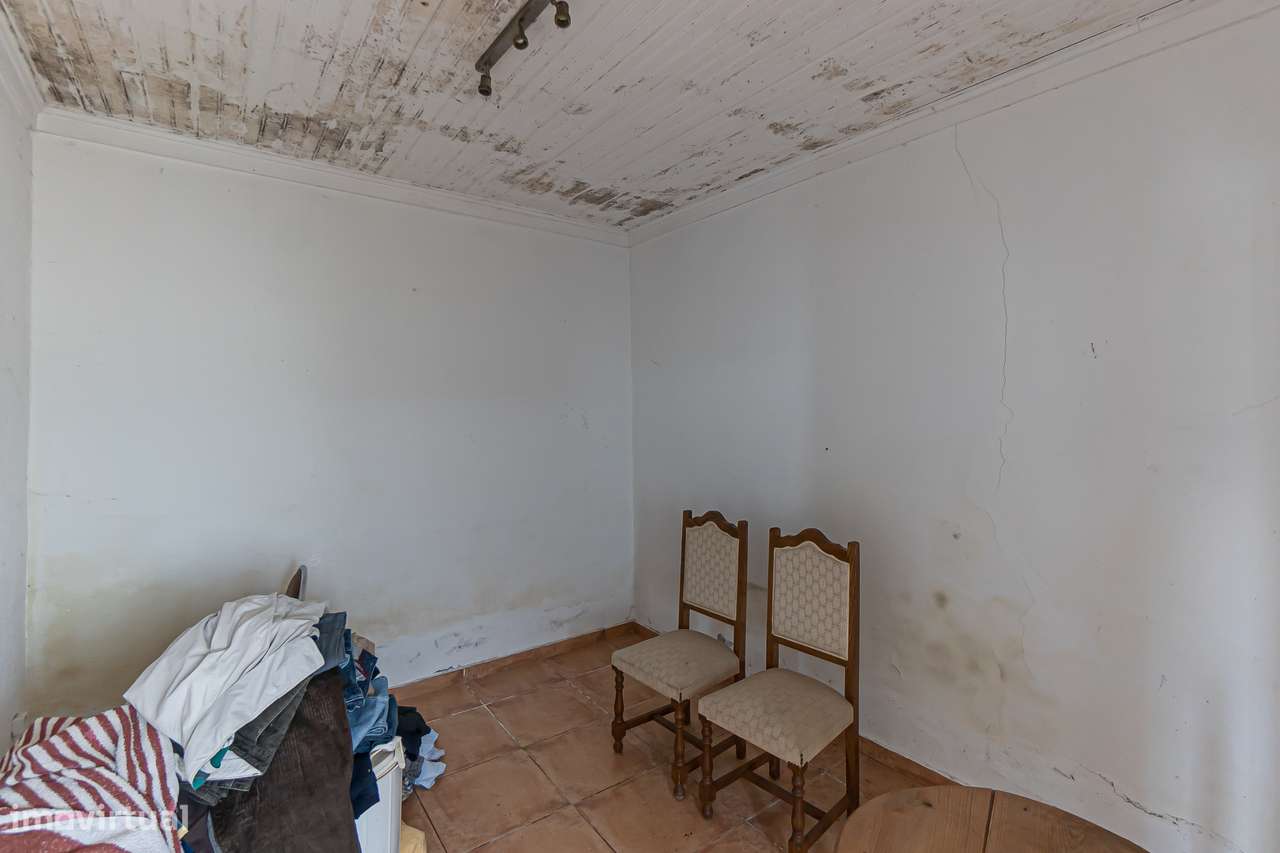 MORADIA T1 | SANTO TIRSO | INVESTIMENTO / REABILITAÇÃO-16