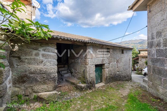 Moradia para Restaurar T0 Venda em Gondoriz,Terras de Bouro-10