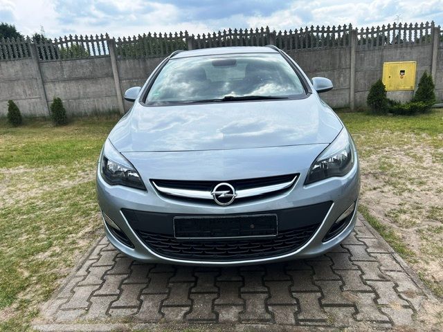 Opel Astra J 1.4 Turbo Automatik 2013