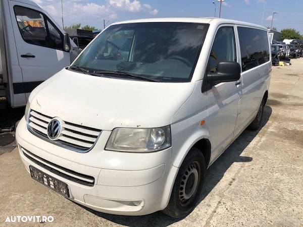 Dezmembrez Piese Volkswagwn T5 2006 2.5 tdi 131 cp - 3