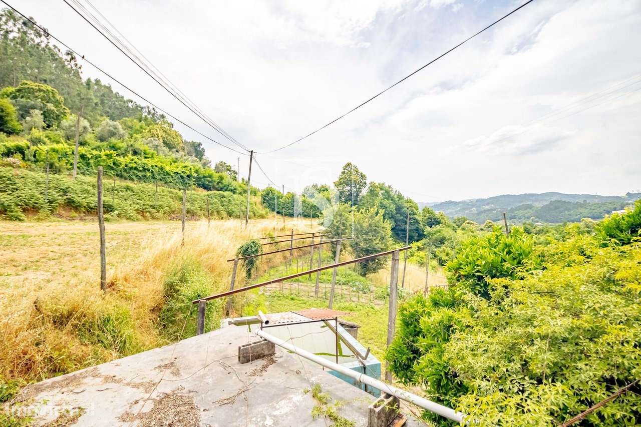 Moradia T3 em Vila Chã do Marão-22