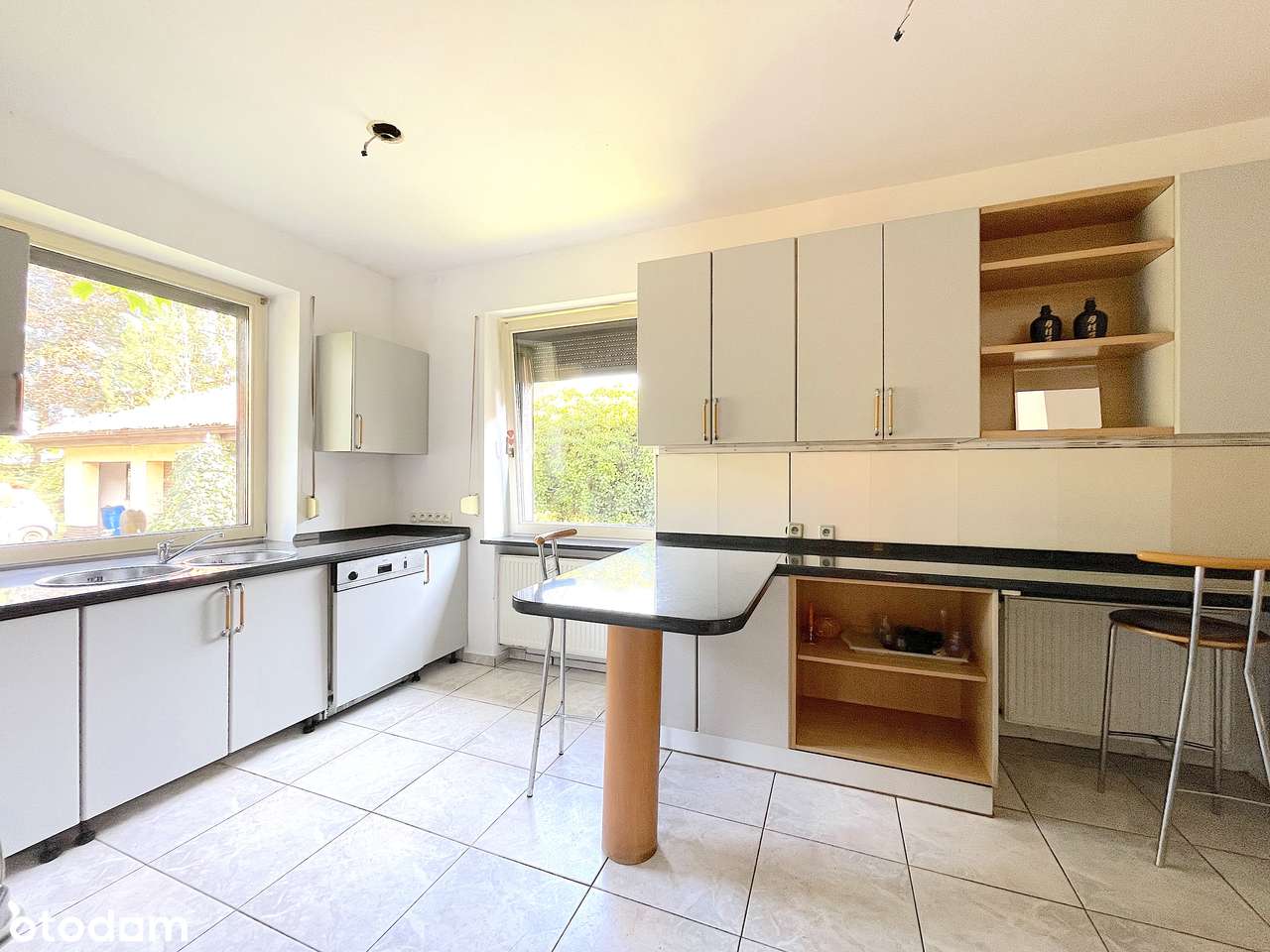 Rezydencja z pięknym ogrodem, Kiekrz ul. Ogrodowa-5