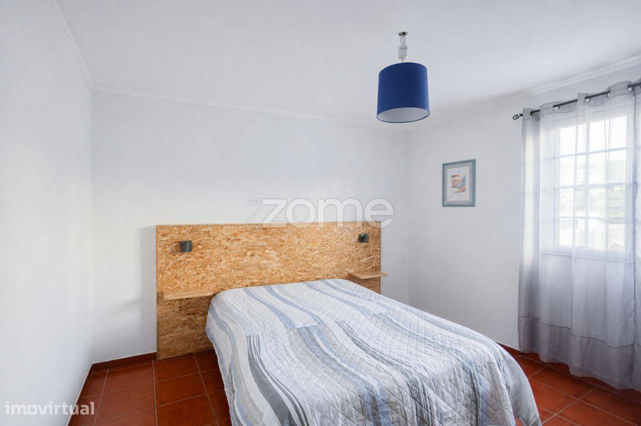 Moradia T6+1 com Terraço, Vista Mar e Ruína – Santa Bárbara-13
