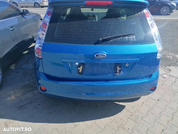 Dezmembram Ford Fiesta 2008 1.6 benzinar - 2