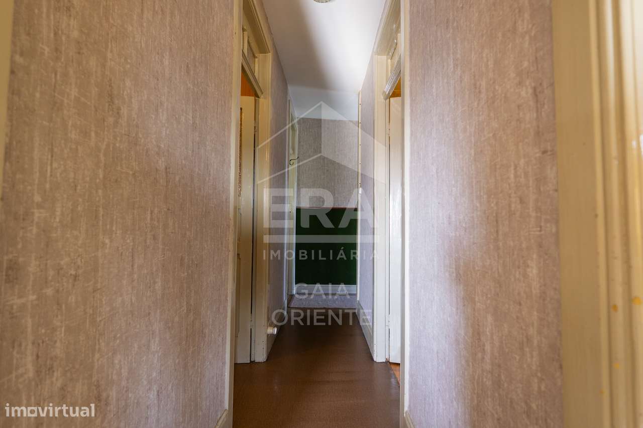 Moradia T3 com quintal em Sandim-15