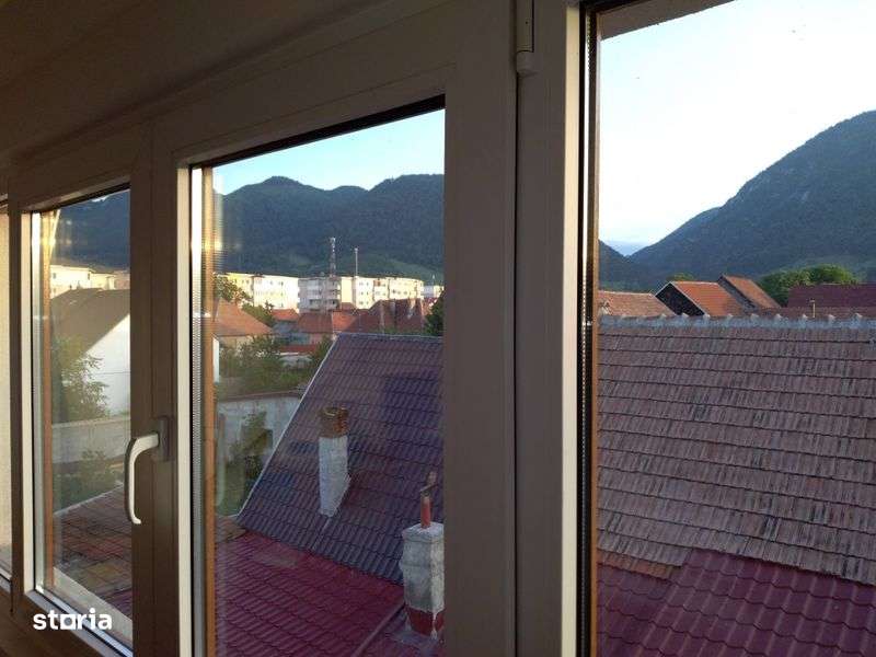 Casa la munte de vanzare - Imagine principală: 4/8