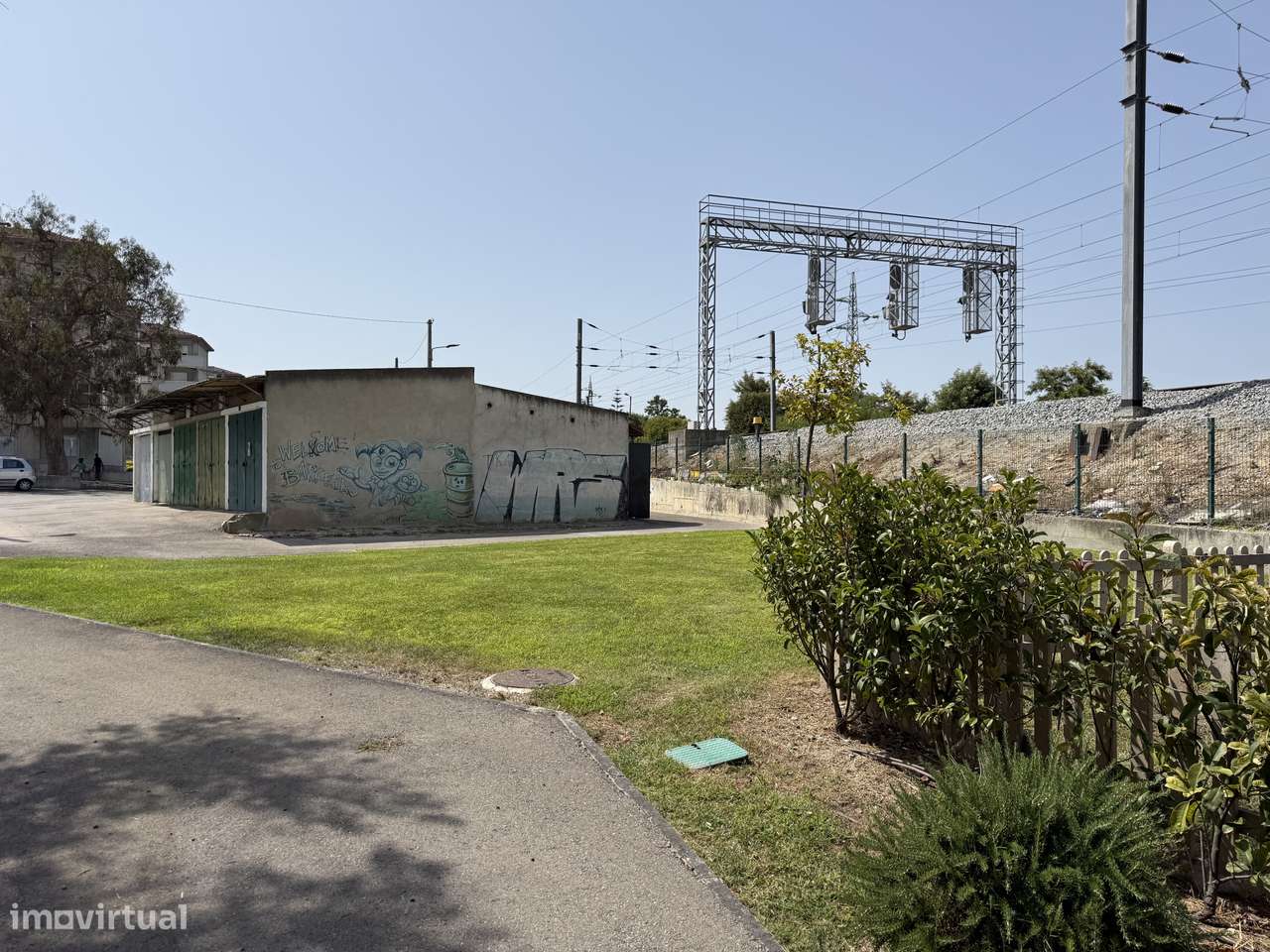 Vende-se garagem no Alto-do-Seixalinho - Grande imagem: 5/5