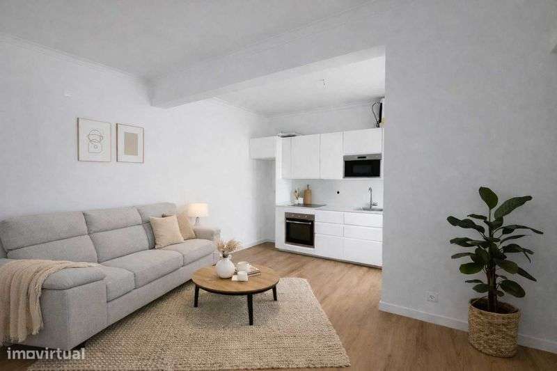 Apartamento T2 Totalmente Renovado com Arrecadação - Grande imagem: 4/11