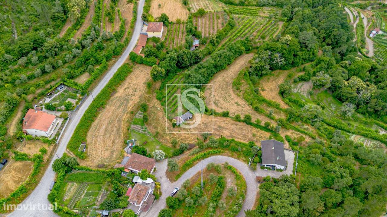 Moradia T3 em Vila Chã do Marão-31