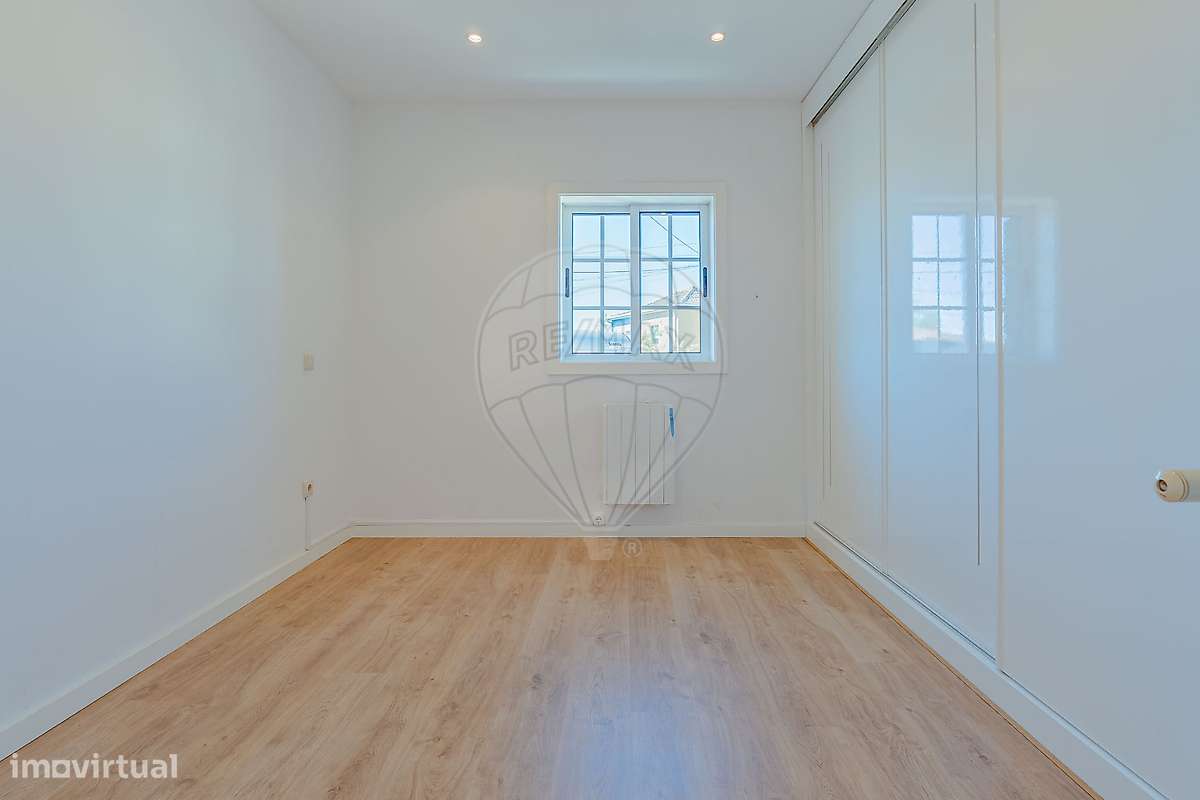 Moradia T2 para venda-25