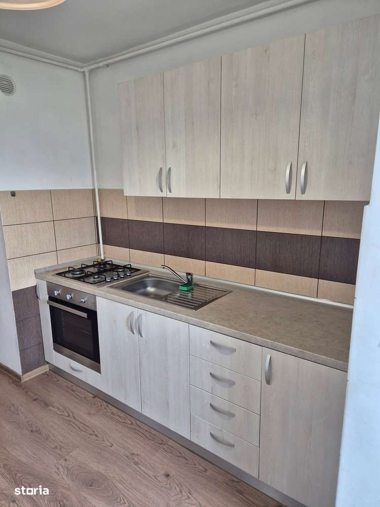 Apartament 3 camere, etaj 3 din 4, Bld Pandurilor amplasare excelenta-5